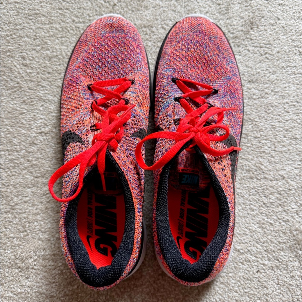 Nike Flyknit Lunar 3 running shoes